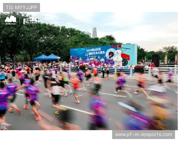 _穿越城市古巷：跑步探索历史文化_，跑步小镇